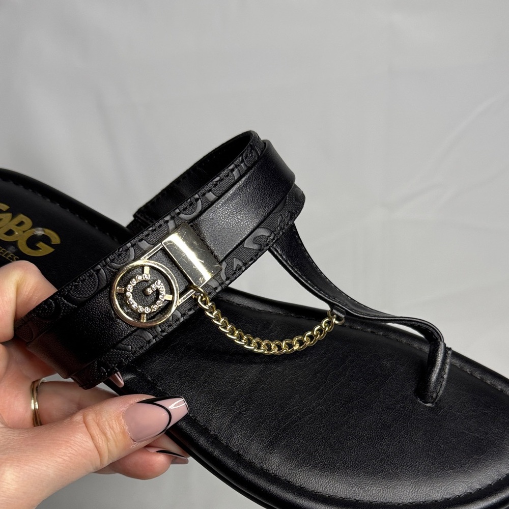 GBG Los Angeles Black Sandals with Gold Chain Accent - Picture 7 of 7